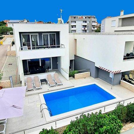 Villa Lumada Pool Apartments Novalja Exterior foto